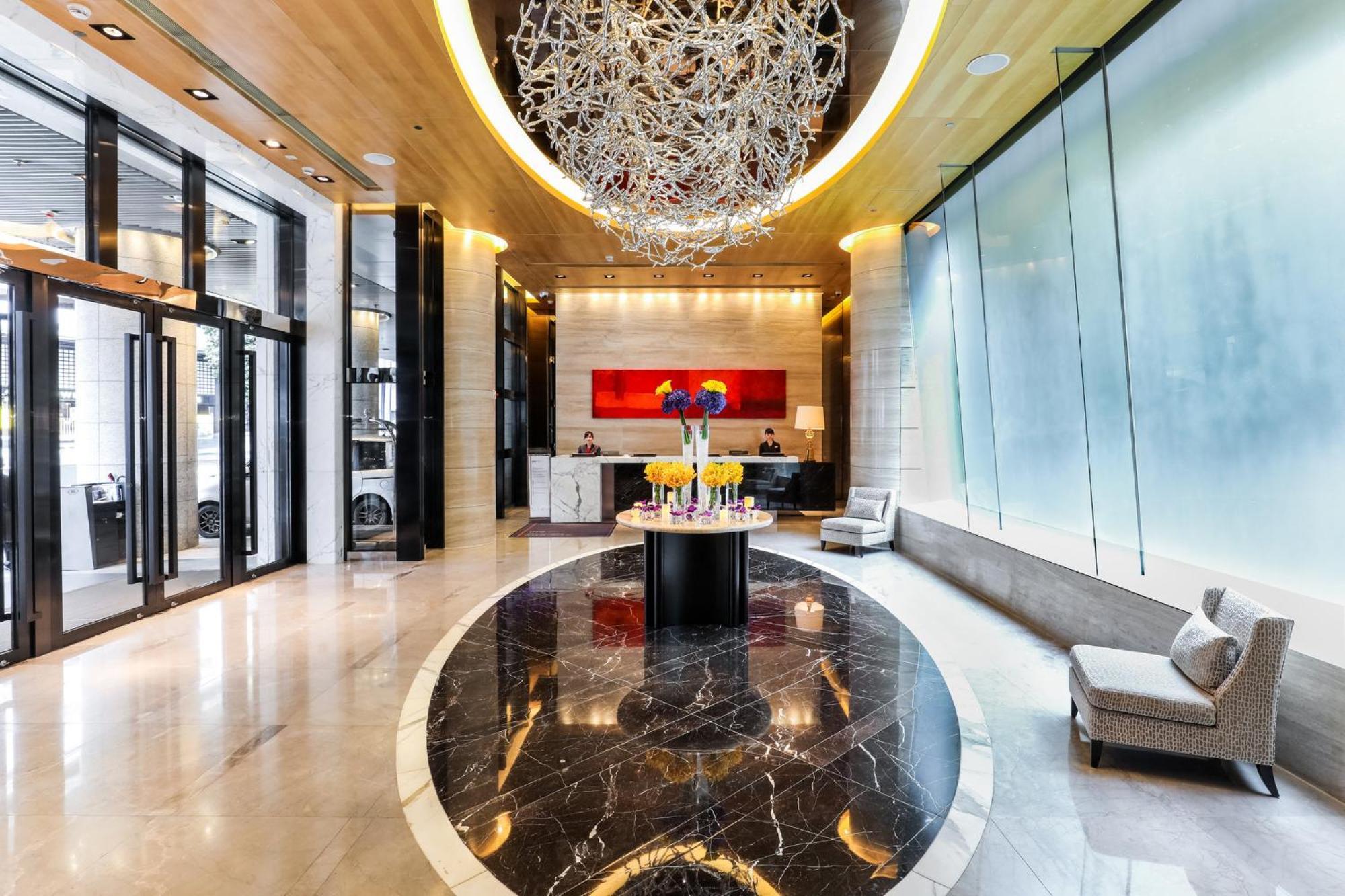 Crowne Plaza Hong Kong Causeway Bay By Ihg Hotel Exterior foto